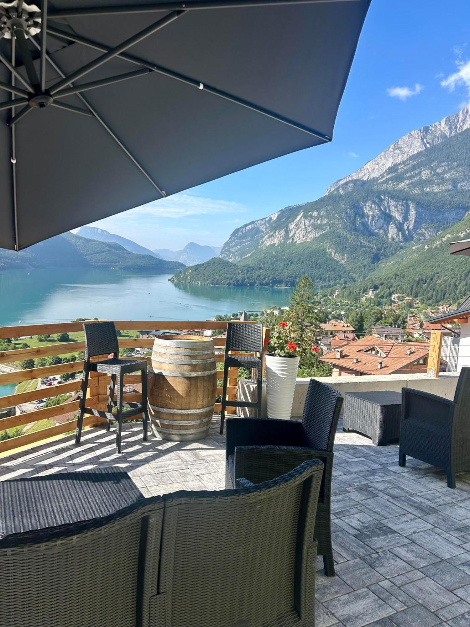 Hotel Aurora Molveno Exterior photo